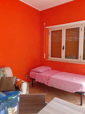 1 Schlafzimmer, kostenloses WLAN, Bettwäsche, Rollstuhlgeeignet