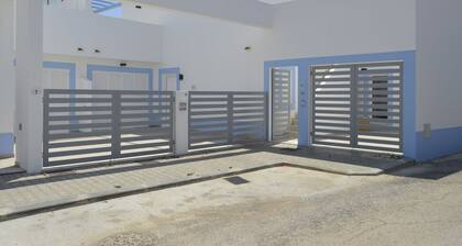 New villa very close to the beach, complete