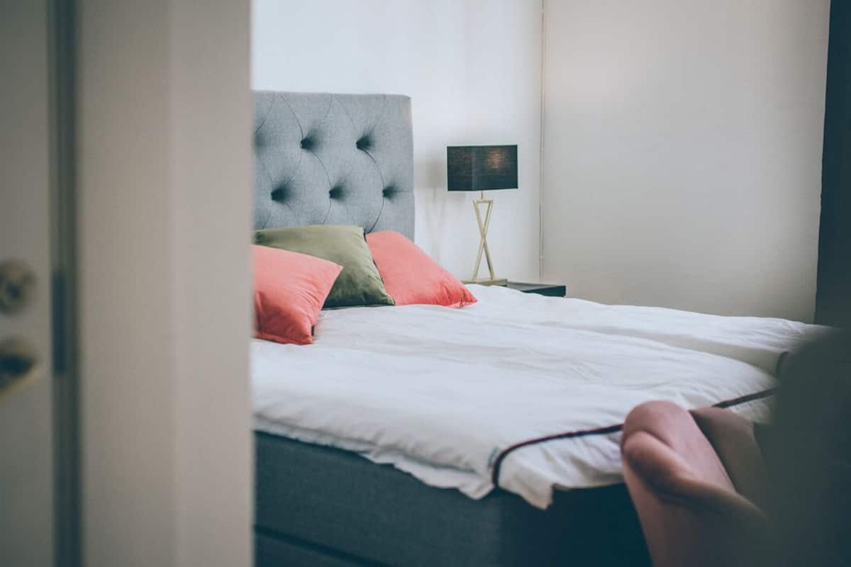 traditional double room | premium bedding, individually decorated, individually furnished