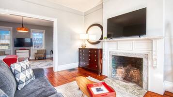 Deluxe kamer | Luxe beddengoed, pillowtop-bedden, individueel gedecoreerd