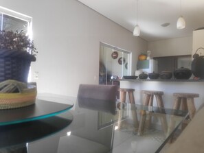 Dining - Beautiful House in Chapada dos Guimarães (Chapada dos Guimarães)