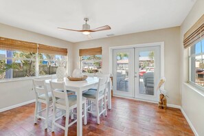 House (12179 Boat Shell Dr) | Private kitchen | Fridge, dishwasher, freezer - 12179 Boat Shell Dr (Cape Coral)