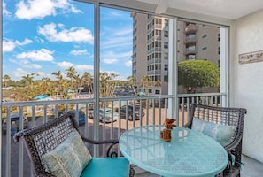 公寓客房 (Beach & Tennis 3202) | 陽台