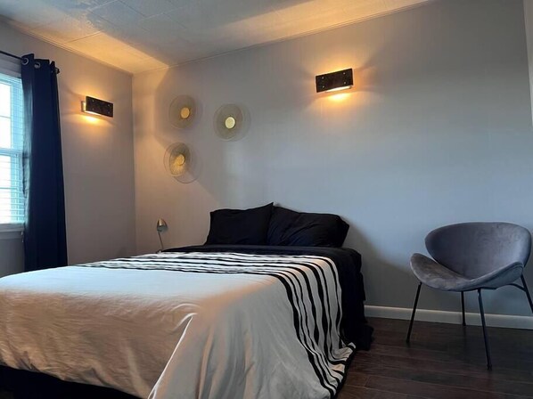 2 habitaciones, tabla de planchar con plancha y wifi 