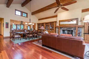 Smart TV, fireplace, DVD player, video library