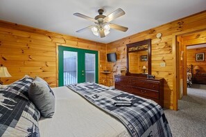 3 chambres, fer et planche à repasser, Wi-Fi gratuit, draps fournis