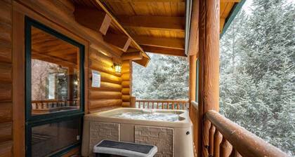 Iconic Log Cabin Escape | Idaho Springs | Hot Tub