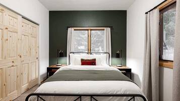 4 habitaciones, tabla de planchar con plancha, wifi y ropa de cama