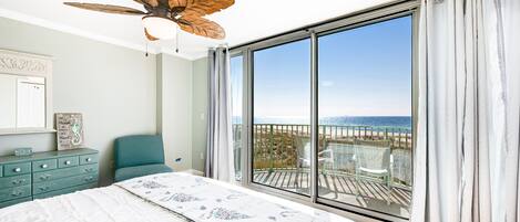 3 makuuhuonetta, silitysrauta/-lauta, internet, vuodevaatteet