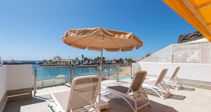 Blue Sea I - 1st line beach with private terrace