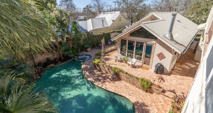 Coquille Cottage located in Historic Madisonville