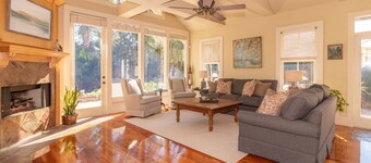 Coquille Cottage located in Historic Madisonville