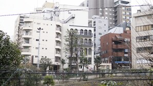 Unclassified image, 4 of 60, button - Jardin bldg Roppongi 2F (Tokyo)