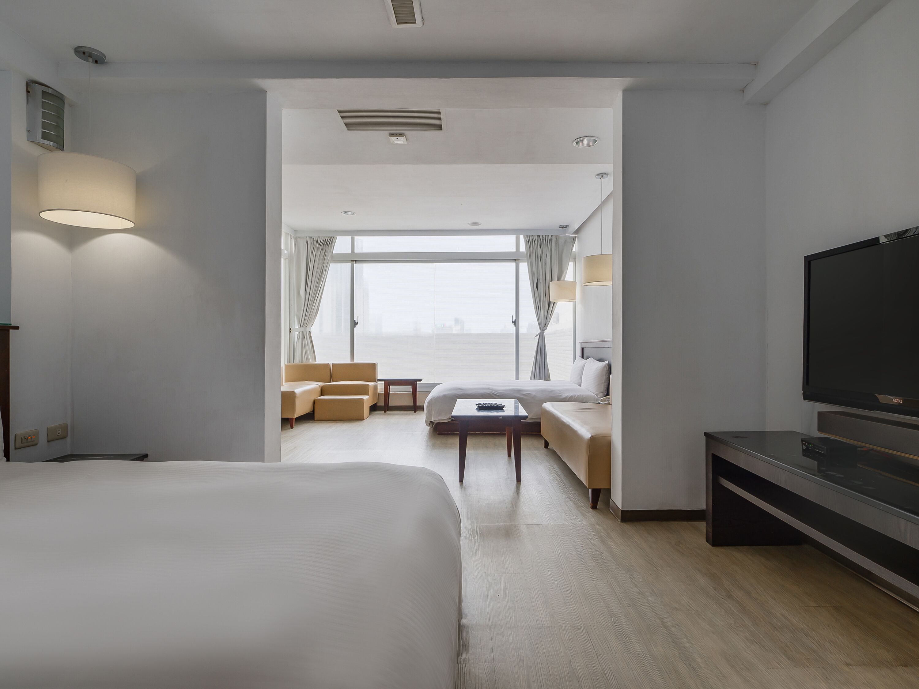 家庭套房 | 書桌、筆電工作空間、免費無線上網、床單