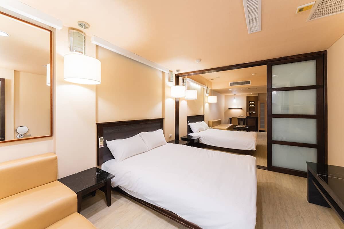 Superior Quadruple Room | 1 bedroom, desk, laptop workspace, free WiFi