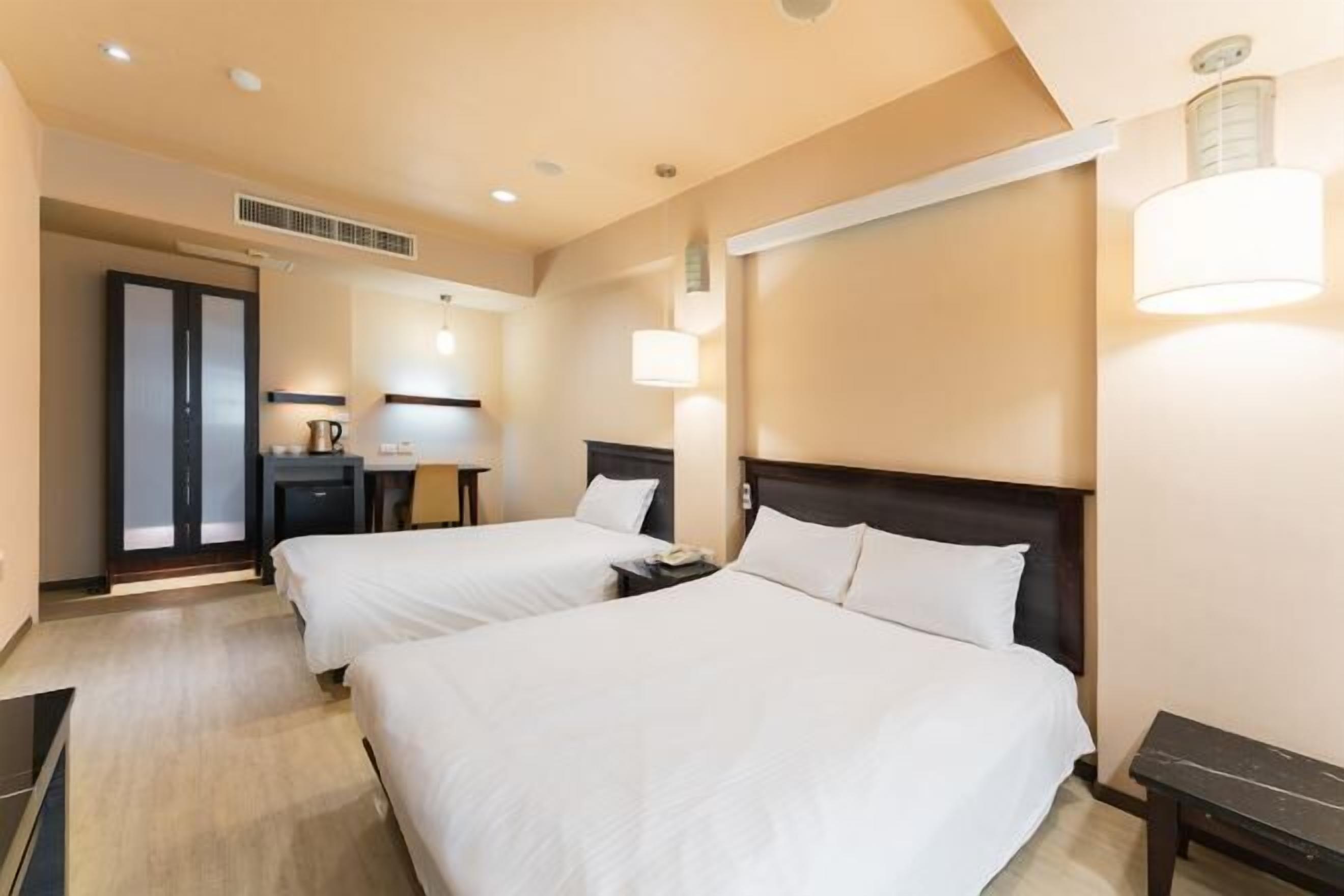 Desk, laptop workspace, free WiFi, bed sheets