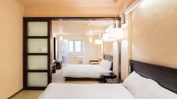 Superior Quadruple Room | 1 bedroom, desk, laptop workspace, free WiFi