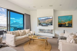 TV, fireplace, offices