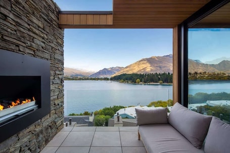 Terrace/patio. Lakehouse 2 – Parking, Fireplace, AC, Lake Views