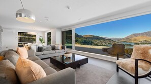 TV, fireplace, stereo, offices