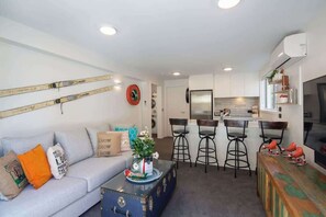 Een televisie, videogames, Netflix en streamingdiensten