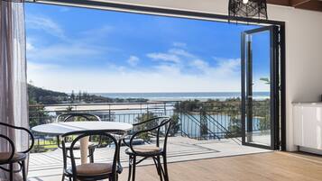 2 Bedrooms Suite (Sleeps 4) - Ocean View | Premium bedding, pillow-top beds, individually decorated