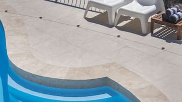 Outdoor pool, open 8:00 AM to 6:00 PM, sun loungers