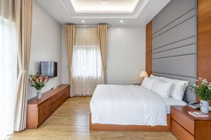 1 habitación, minibar, escritorio y espacio para trabajar con laptop