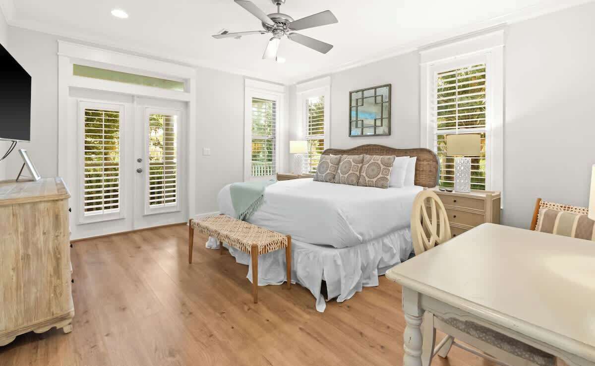 4 habitaciones, tabla de planchar con plancha y wifi gratis