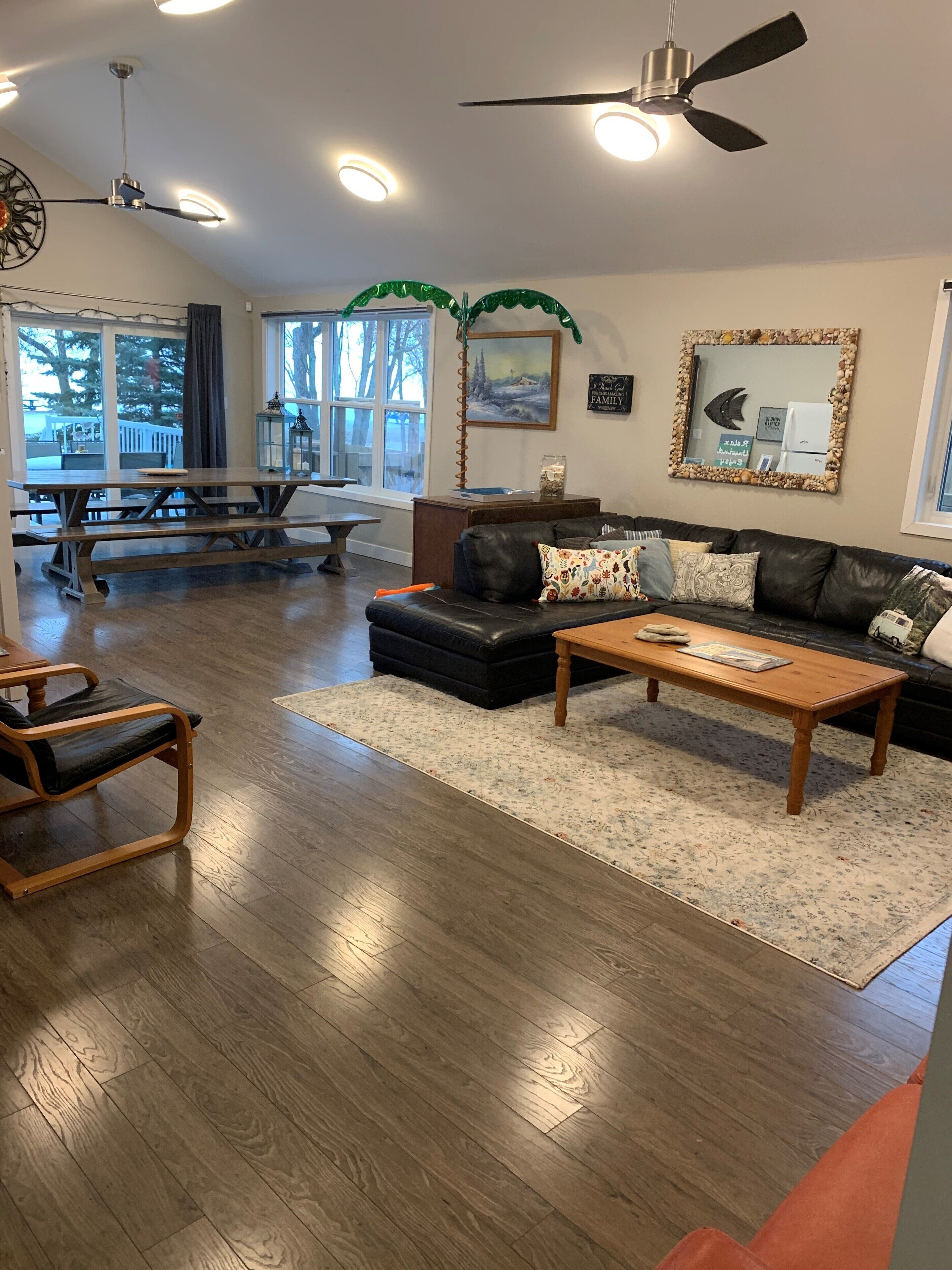 Smart-TV, peis, videospill og DVD-spiller