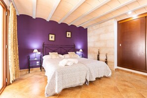 3 sovrum, strykjärn/strykbräda, gratis wi-fi och sängkläder