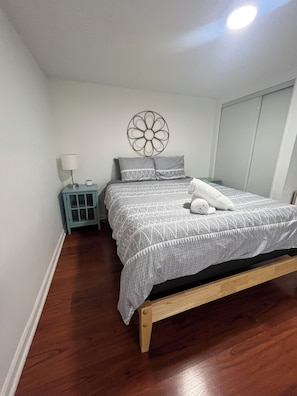 3 habitaciones, wifi gratis y ropa de cama 
