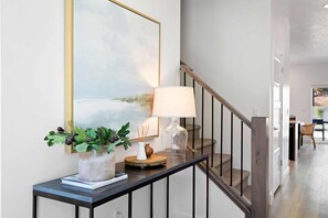 Townhome, 5 Bedrooms | Interior