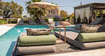 Luxury Seaside 4BR Villa | Private Pool & BBQ | 150m to the Beach | Pefkohori