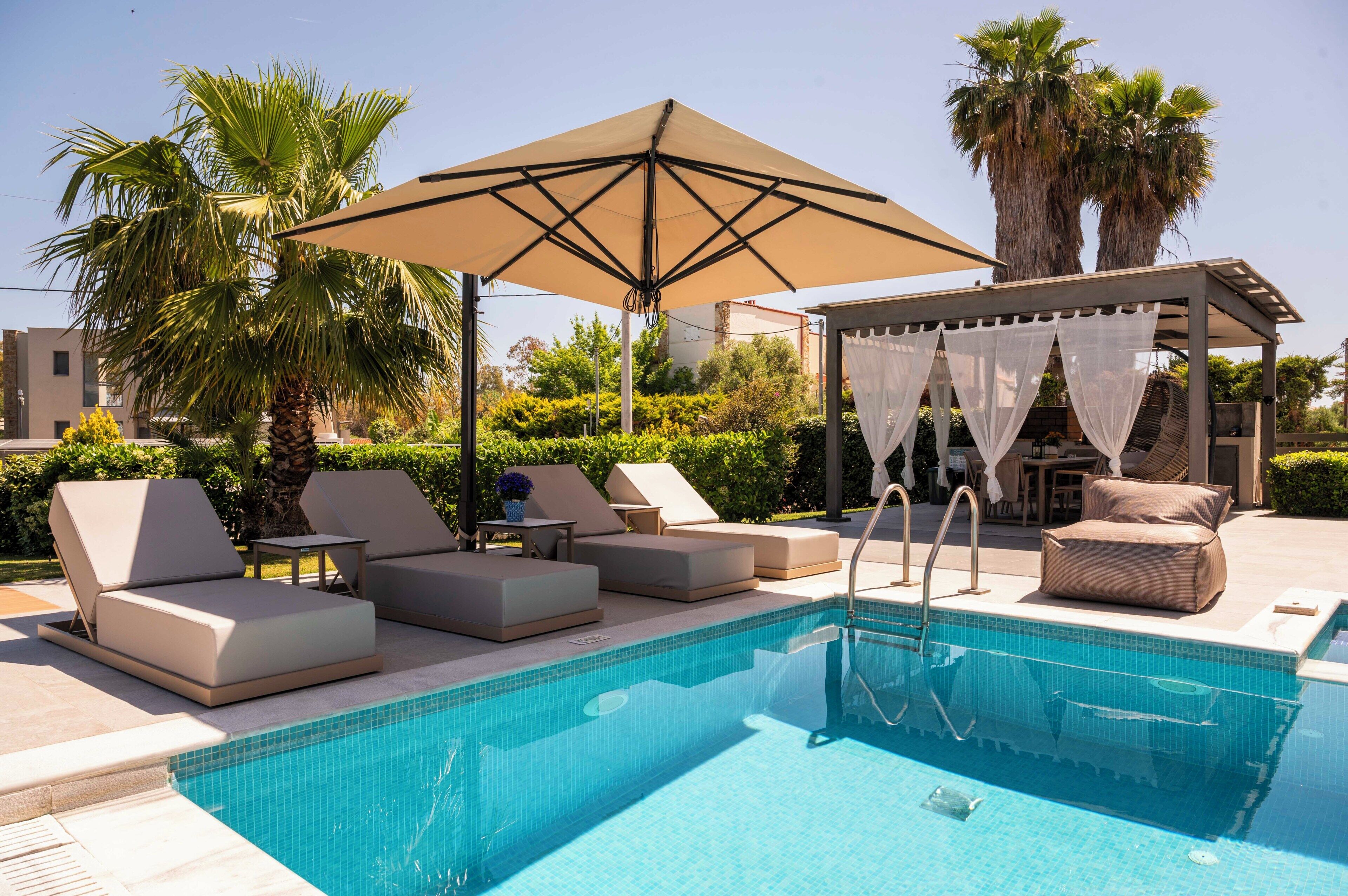 Piscine extérieure, piscine chauffée