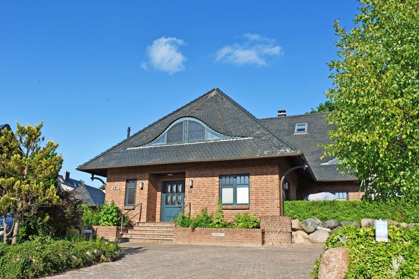 Ferienwohnung mit Terrasse am Hafen in Seedorf 08