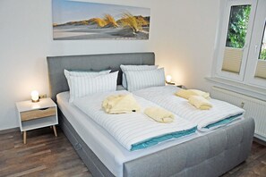 Imagen sin descripción, 3 de 18, botón