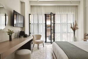 Suite, Terrasse | Hochwertige Bettwaren, Minibar (mit einigen kostenlosen Artikeln)