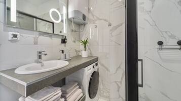 Free toiletries, hair dryer, towels