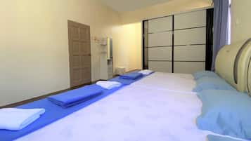 Apartment, 4 Bedrooms | 4 bedrooms, free WiFi