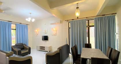 OYO 90199 Homely&cozy House