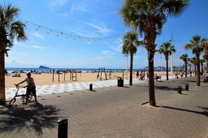 Platja a a prop 