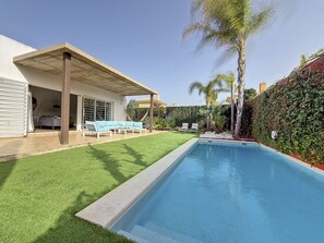 Pool - Modern villa with private pool and garden (Mar de Cristal)