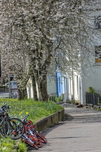 A very British house to stay 3 Bedroom