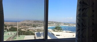 Apartment with an exceptional sea view (Flat 6)