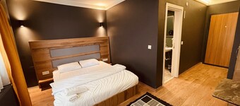 OTTO CITY Premium Suites