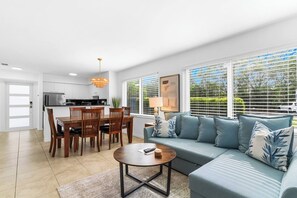 TV - 280A - Boca Retreat w/ Pool, Parking, Near Evert Tennis & Shops (Boca Raton)