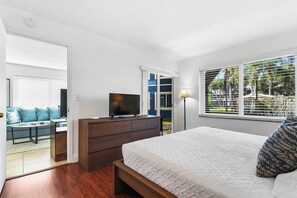 3 bedrooms, iron/ironing board, travel crib, free WiFi