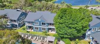 320A - Boca Retreat w/ Pool, Parking, Near Evert Tennis & Shops