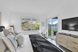 2 bedrooms, iron/ironing board, travel crib, free WiFi - 340D - Boca Retreat w/ Pool, Parking, Near Evert Tennis & Shops (Boca Raton)